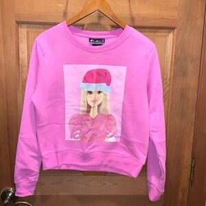 NWT Barbie Sweatshirt Sz M, Pink.